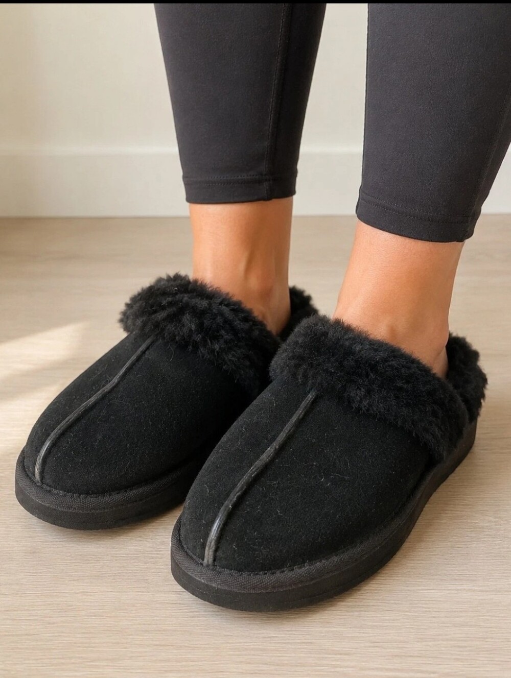 Ugg Disquette Platform Slippers Size 7